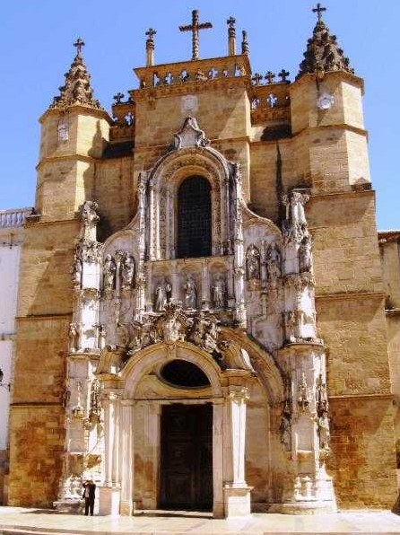 Facade of the Church of Santa Cruz